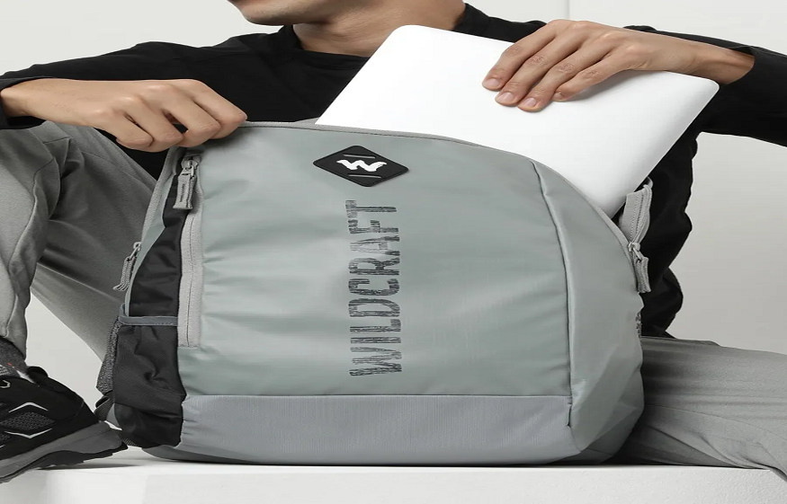 How to Pick Bags & Backpacks That Match Your Travel Style
